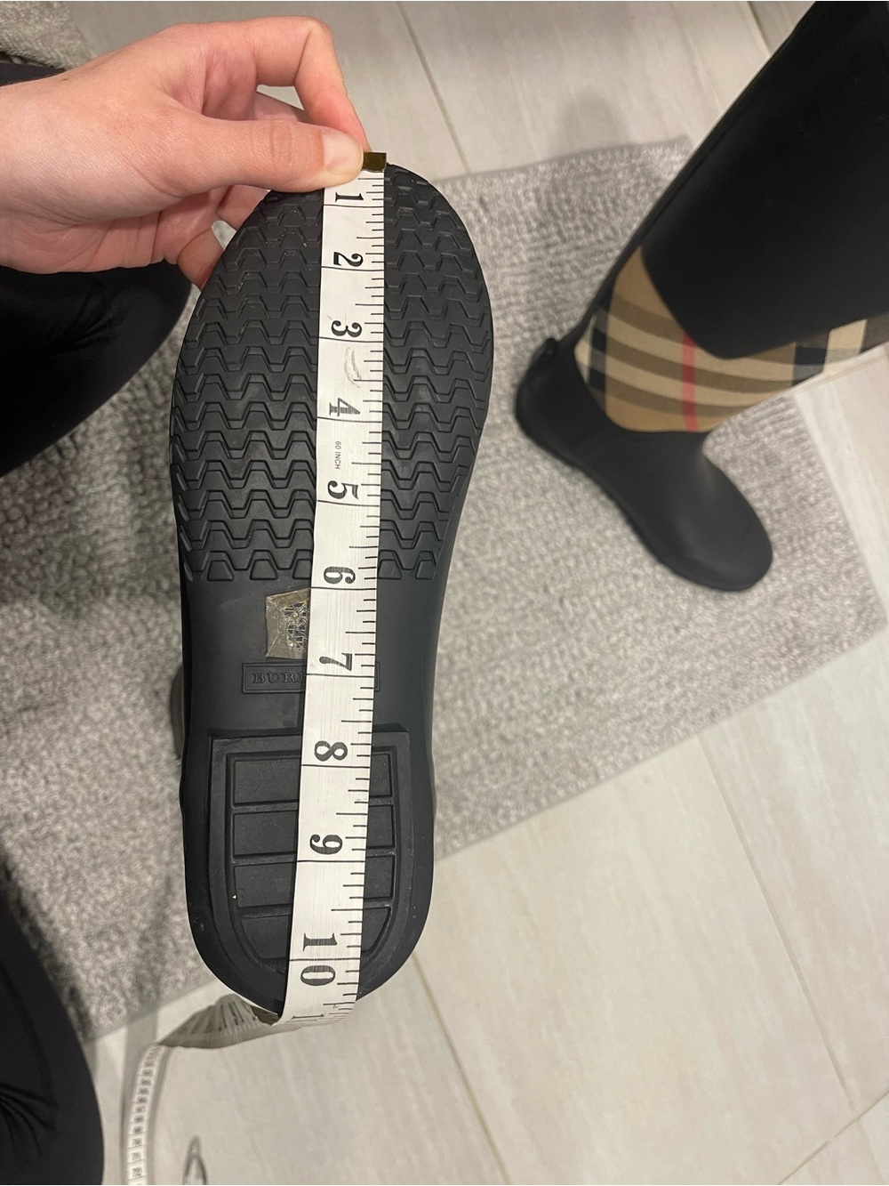 Burberry Nova check tall rain boots rubber size 39 authentic luxury boots - Picture 13 of 16